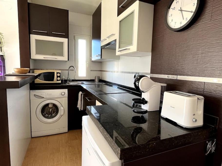 Apartamento En Benalmadena Costa Luaran gambar