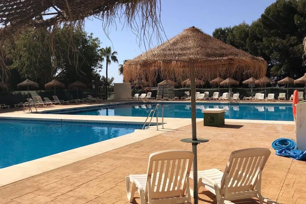 Apartamento En Benalmadena Costa Luaran gambar